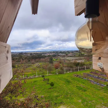 Chale Da Cumieira Nova * Seia